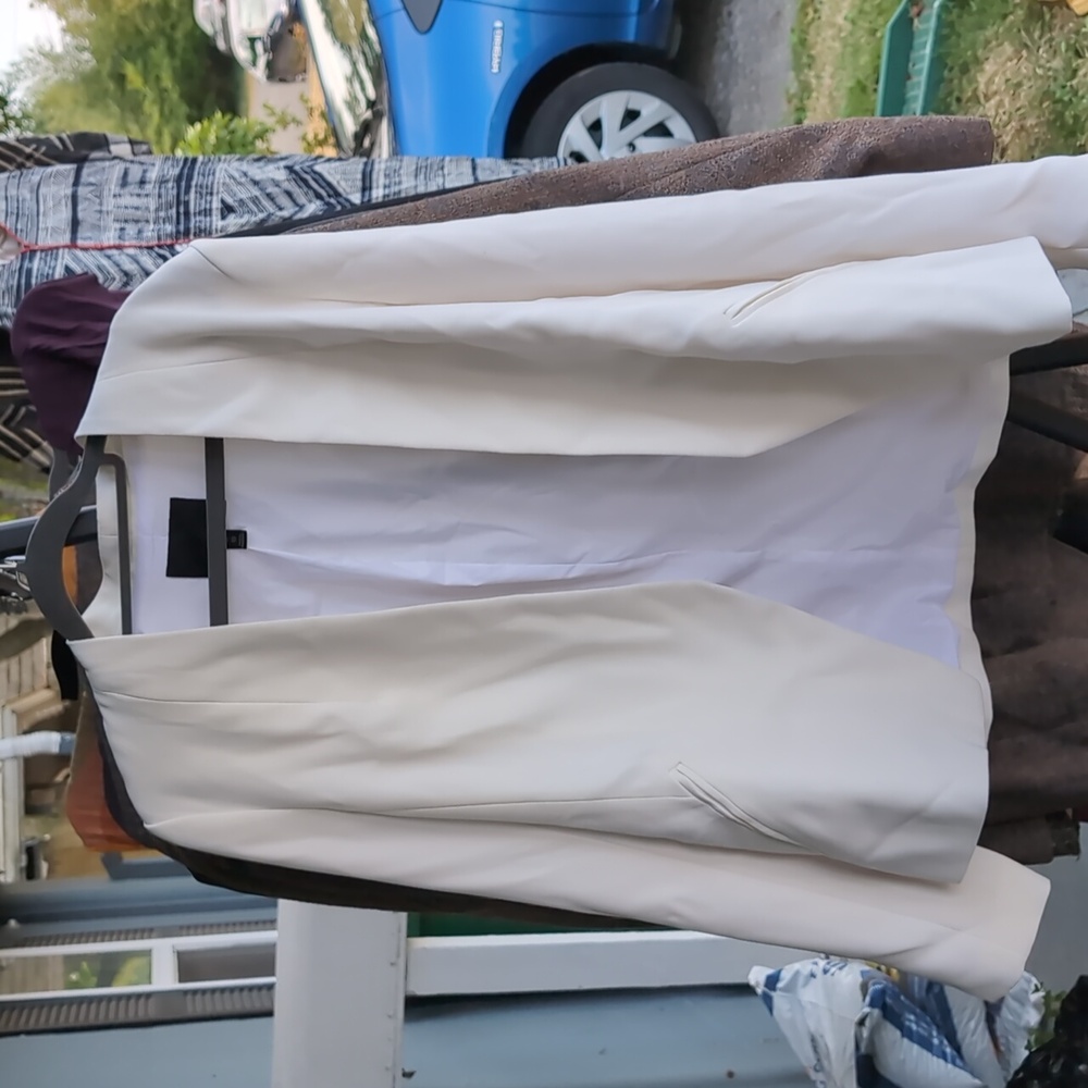 Banana Republic, 10 Tall, White blazer